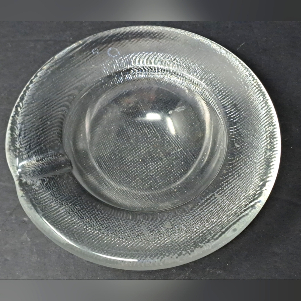 Kosta Boda By Bertil Clear Round Ashtray With Textured Bottom